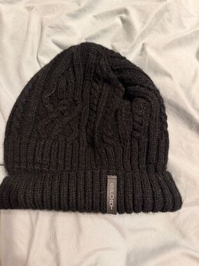 Sporto Black Cable-Knit Beanie with Fold Cuff